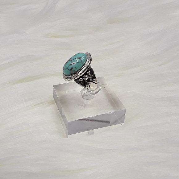 Silver Plated Turquoise Ring - Picture 3 of 4